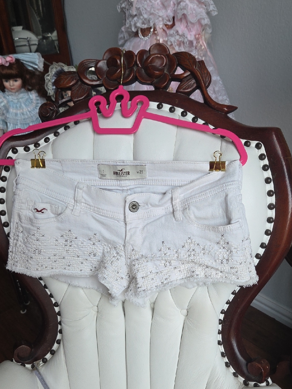 Vintage Y2k Hollister White Embroidered Frayed Denim Shorts
